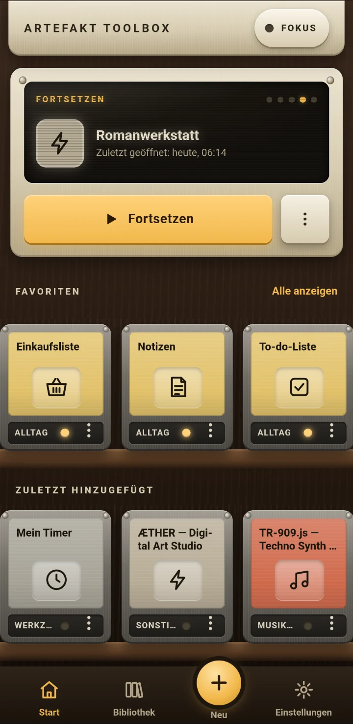 Startseite der Toolbox: Display zum Fortsetzen und ein Regal aus Tool-Kassetten